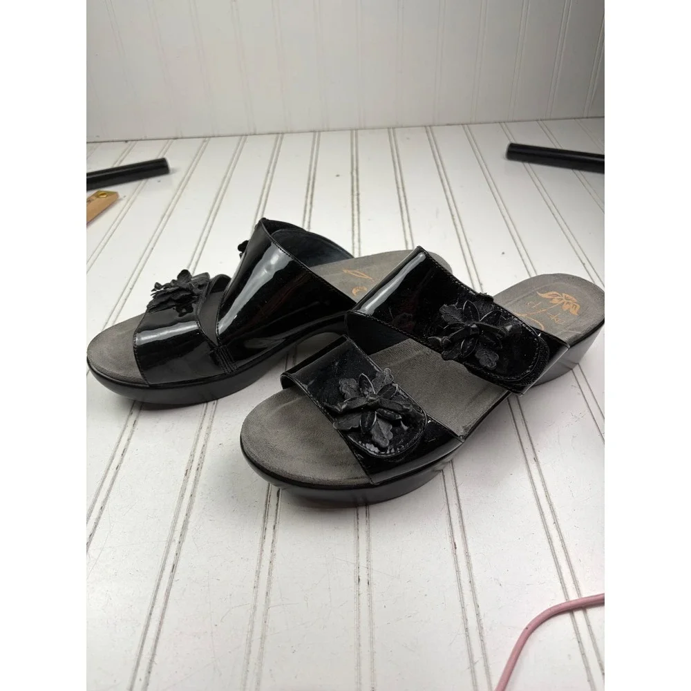 Dansko Donna Black Patent Leather Wedge Slide Sandals Women's EU 40 US 9–9.5